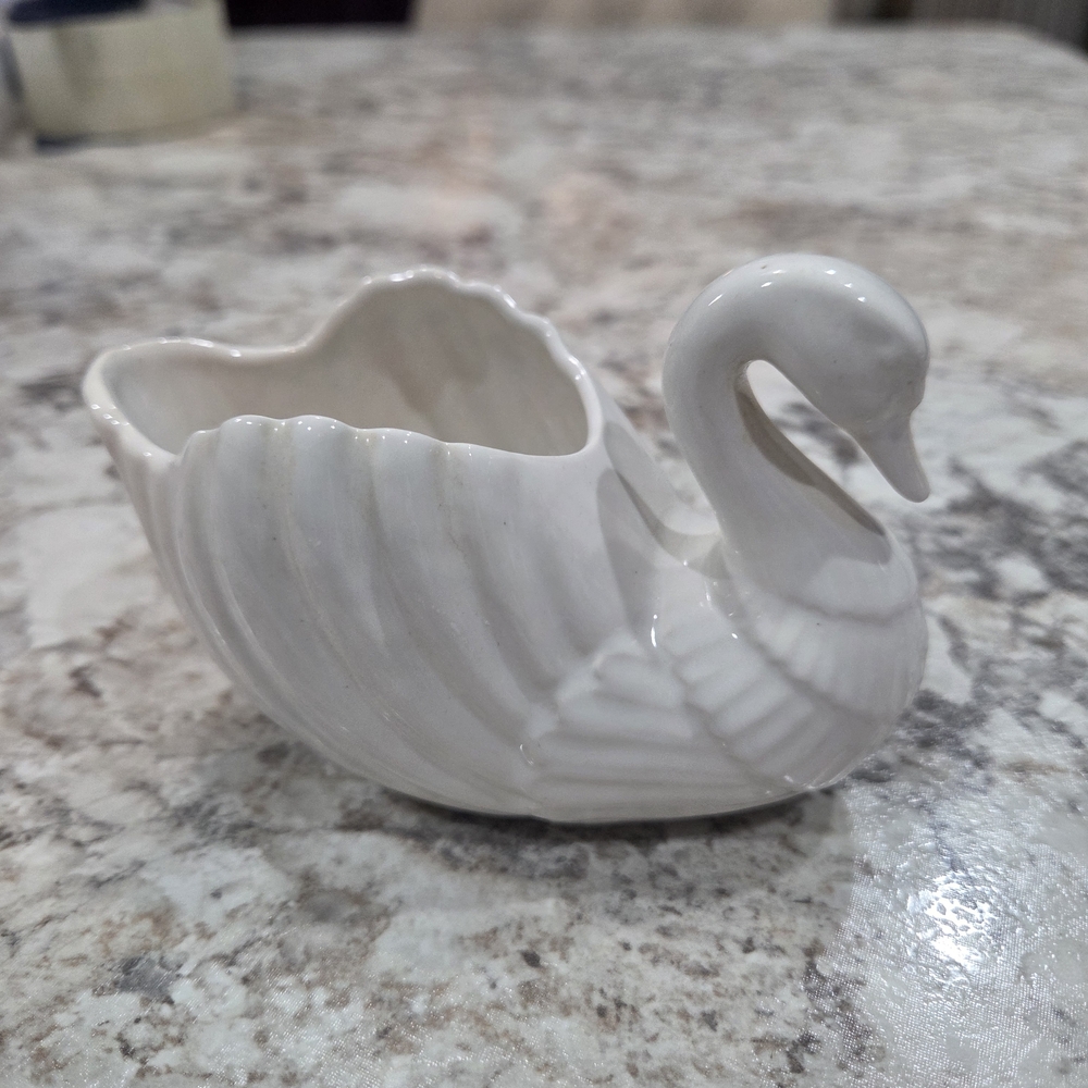 Vintage Elegant White Swan Ceramic Figurine Cottagecore Plantcore